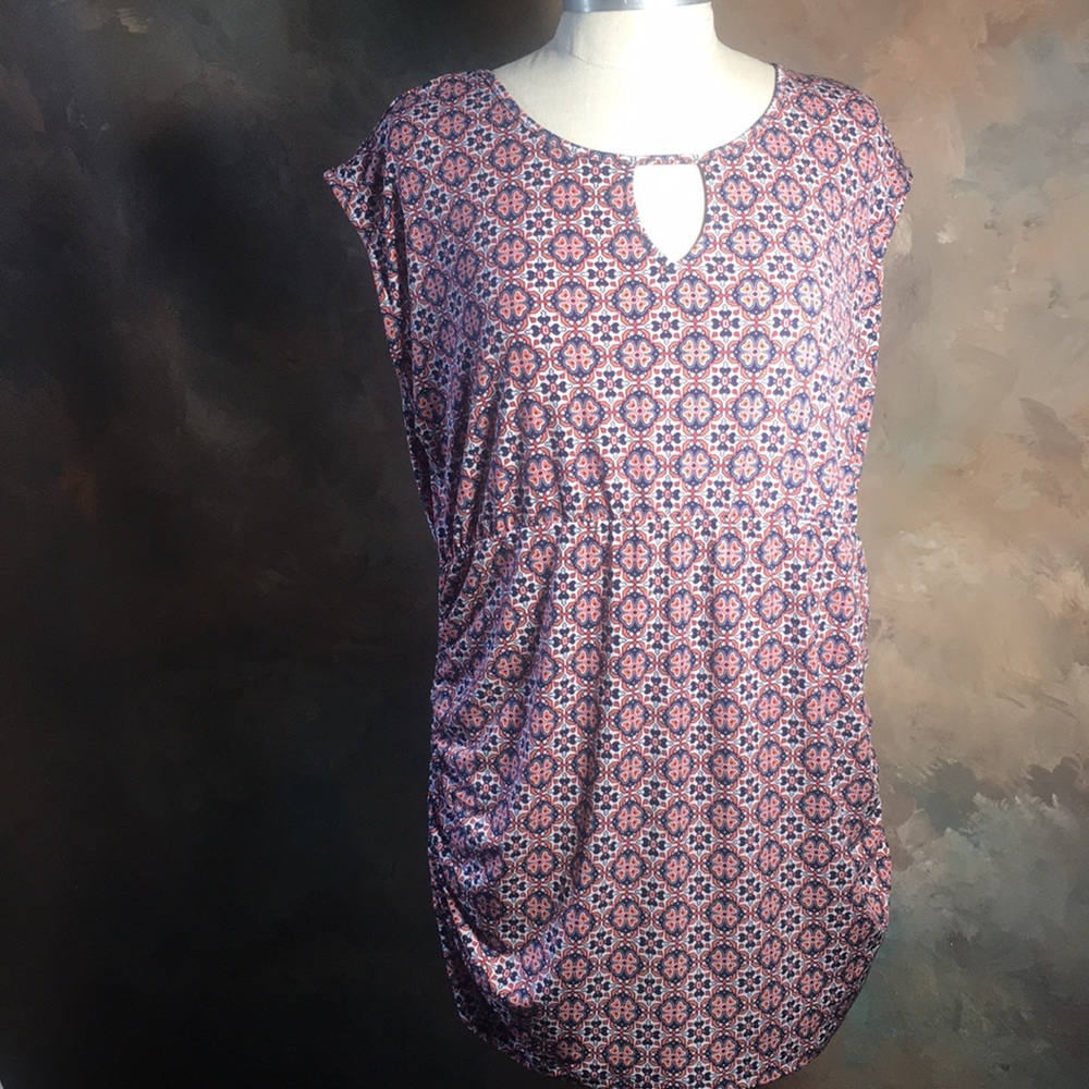 Maternity shirt
